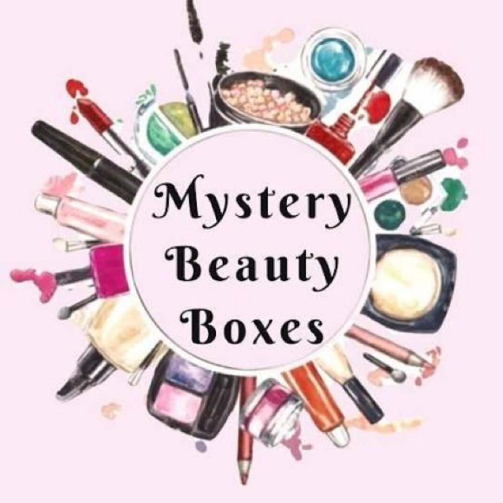 Mystery Beauty Boxes Makeup Set - Picture 1 of 1